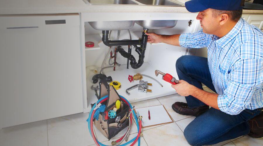 Professional expert plumbing services in Cecil, OH